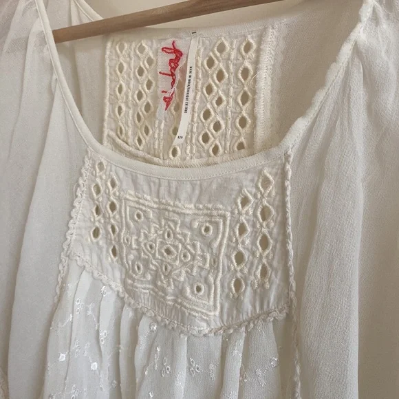 Free people, White flowy blouse, size small - Picture 5 of 10